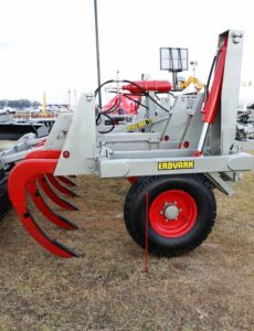 Chisel Plough HD Hydraulic Reset HSH1000